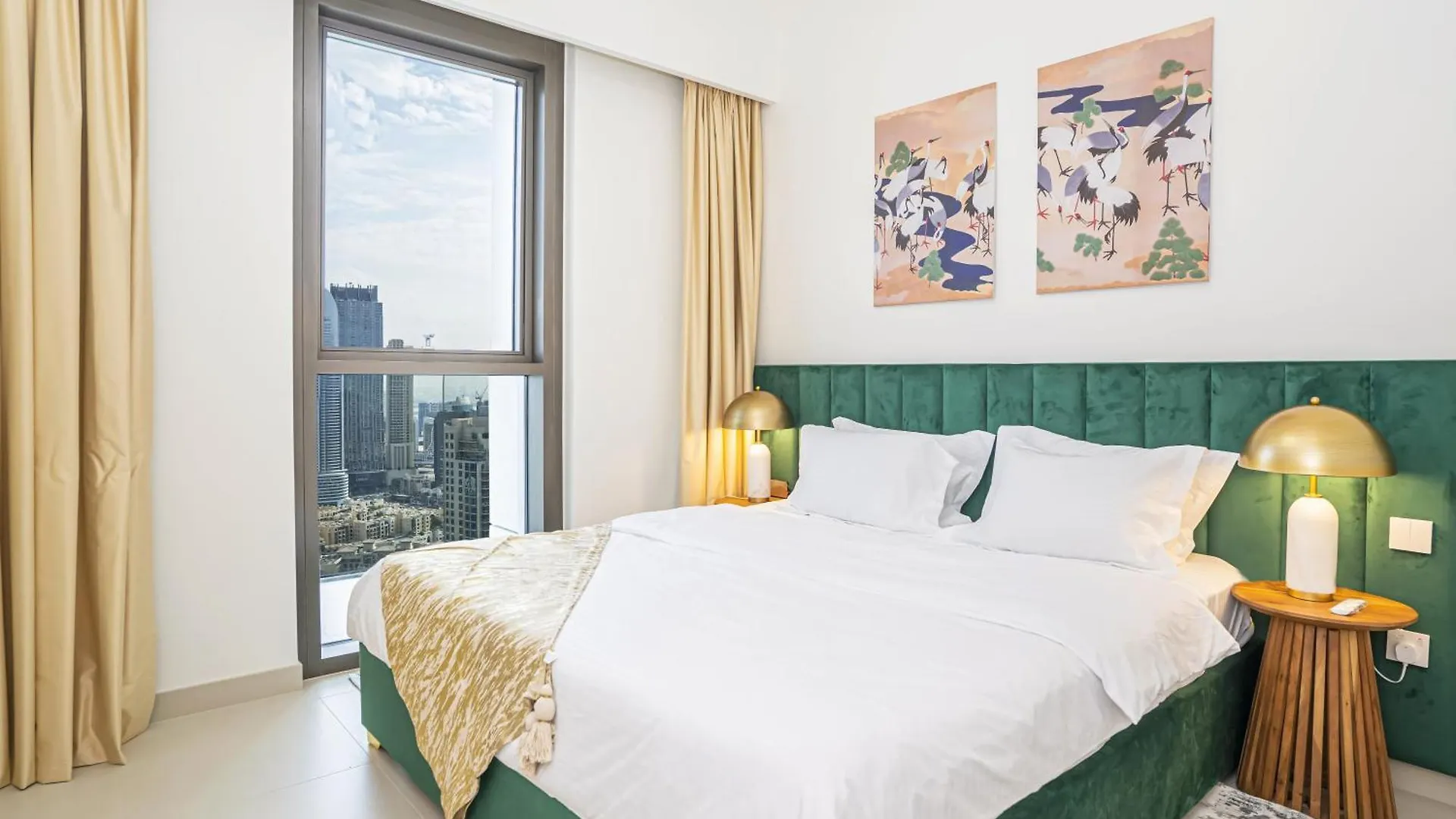Top Floor Apartment With Burj Khalifa Views And Full Downtown Views171Bc-2 Dubai 0*,  United Arab Emirates